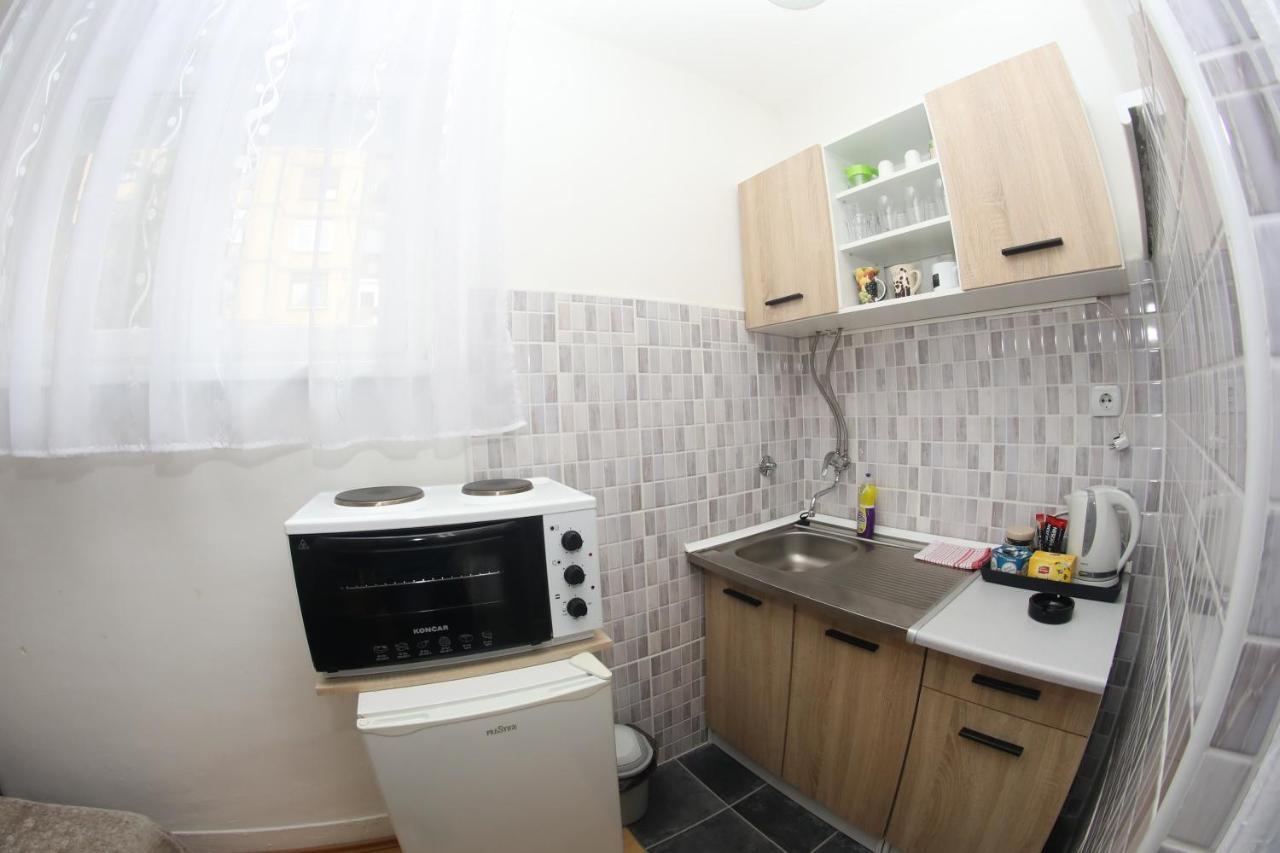 Apartman Centar 1 Μπάνια Λούκα Εξωτερικό φωτογραφία