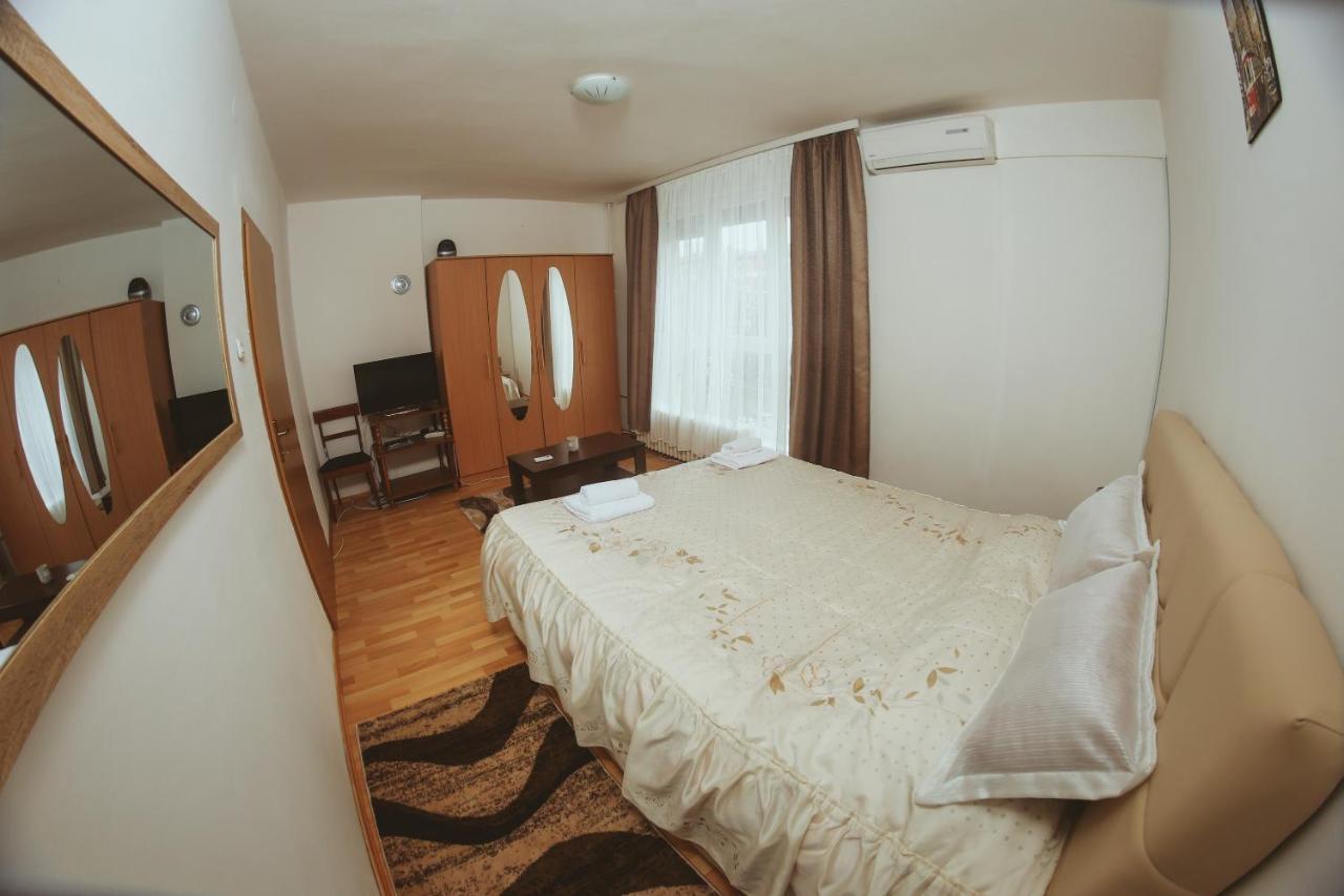 Apartman Centar 1 Μπάνια Λούκα Εξωτερικό φωτογραφία